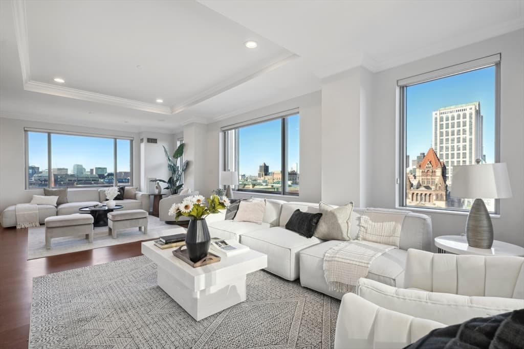 1 Huntington Avenue #901