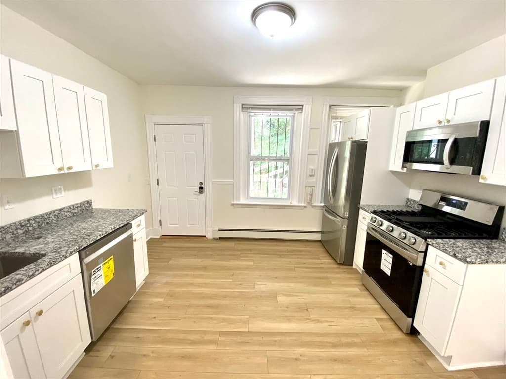 866 Huntington Avenue #2 photo 2