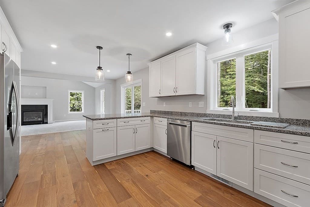 2 Cascade Drive photo 4