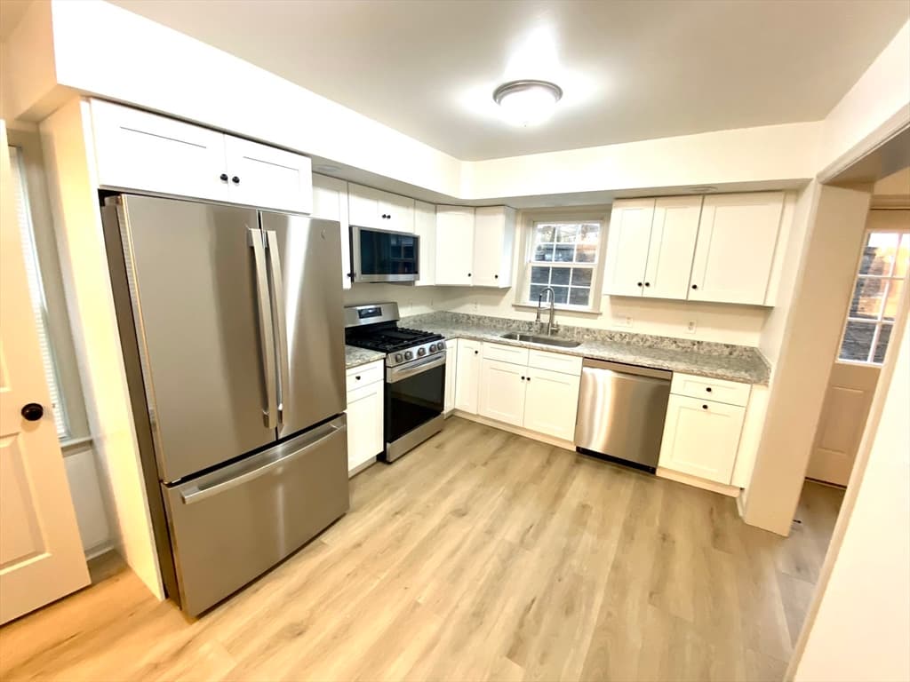 2595 Washington Street #2595
