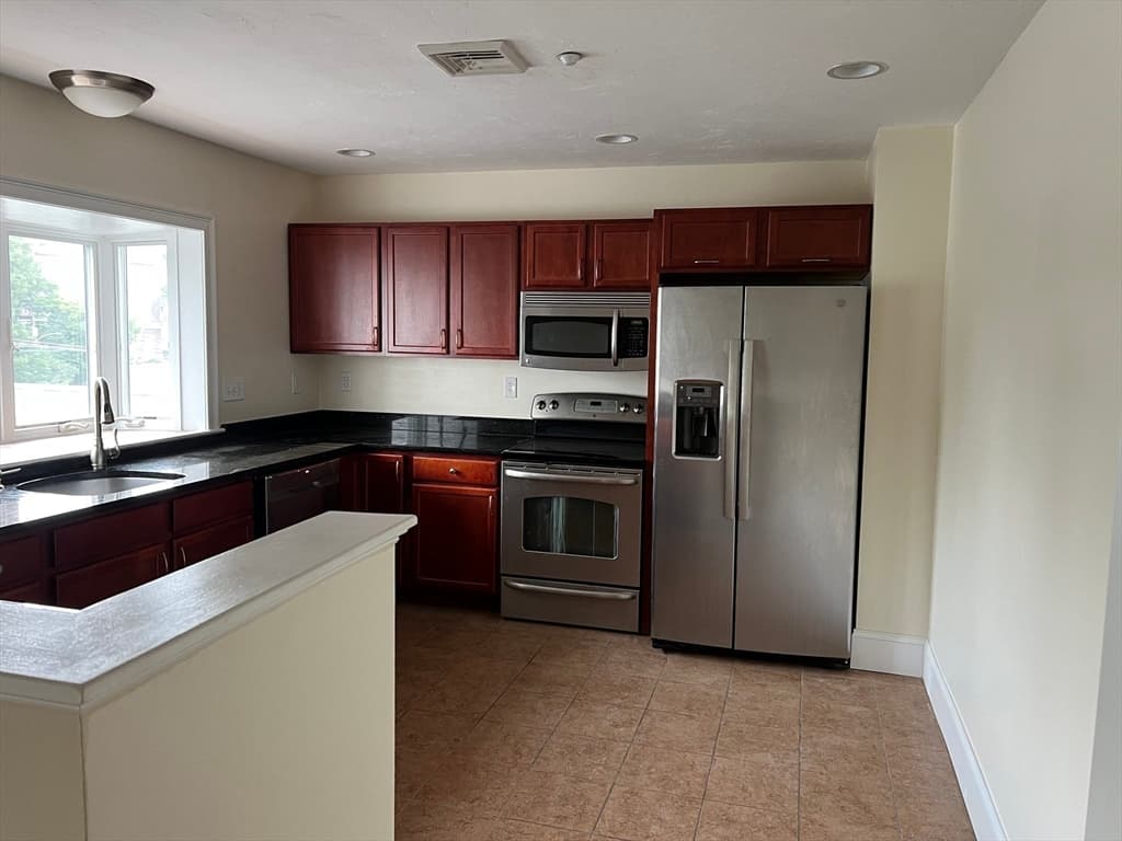 206 West Main #E photo 2