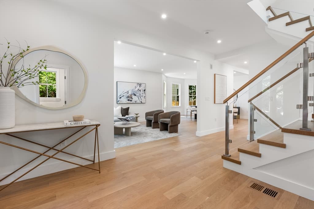 58 Lexington Avenue photo 2