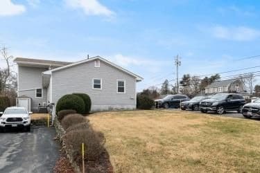 810 Wilbur Avenue photo 4