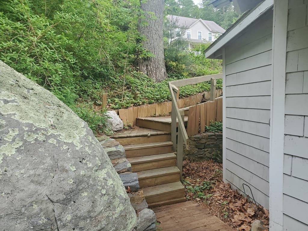288 Clarke Road Ext photo 3