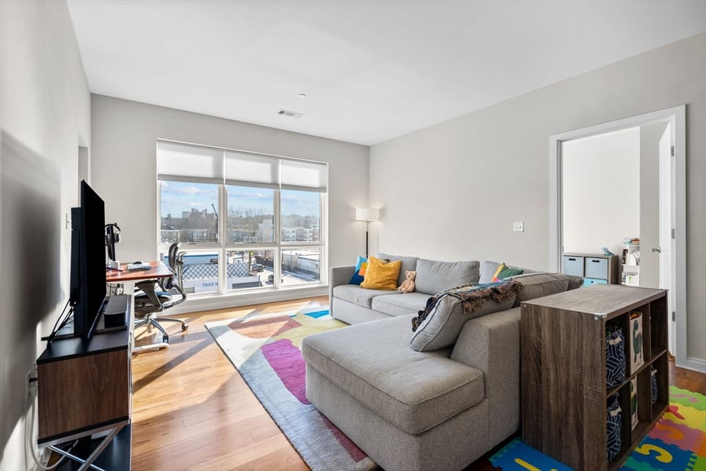3531 Washington St #321 photo 5