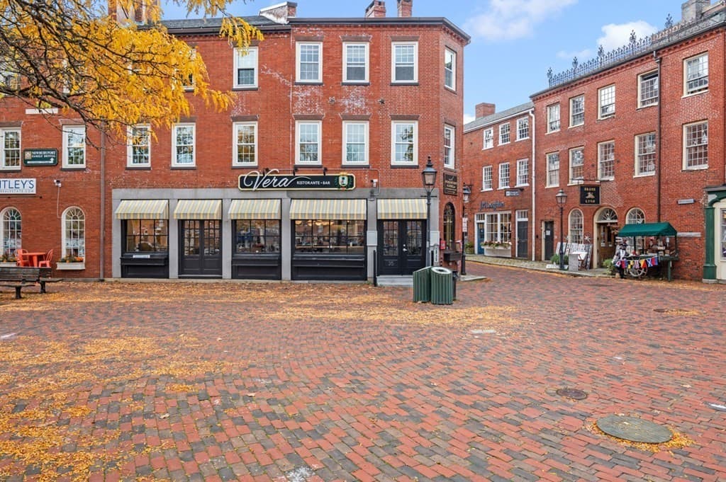 31-35 Market Sq #1 photo 5