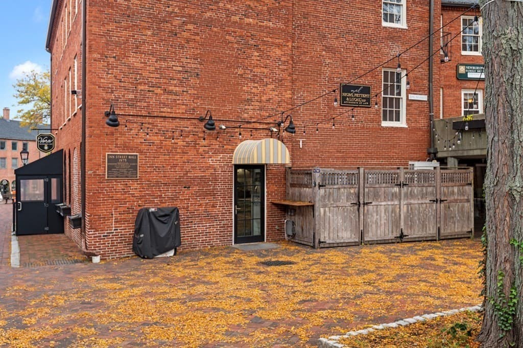 31-35 Market Sq #1 photo 4