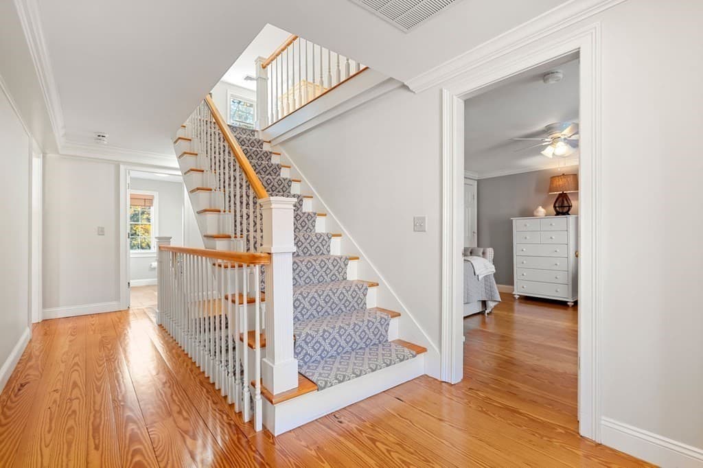 19 Oakland St #19