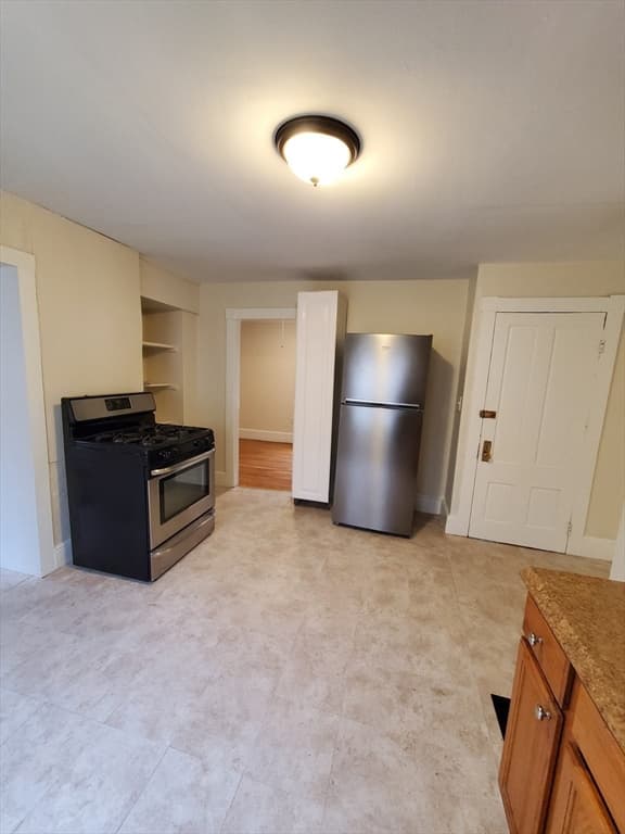 3 Lothrop St #1 photo 5