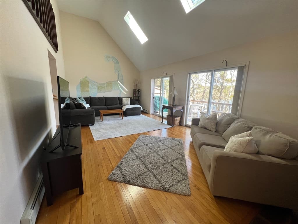 35 Duncan Ln photo 4