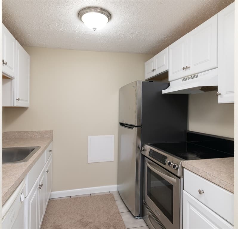 135 Grove St #131 photo 4