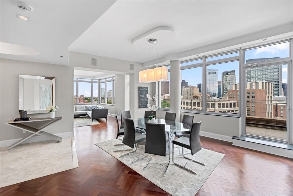 1 Charles Street #PH1B photo 5