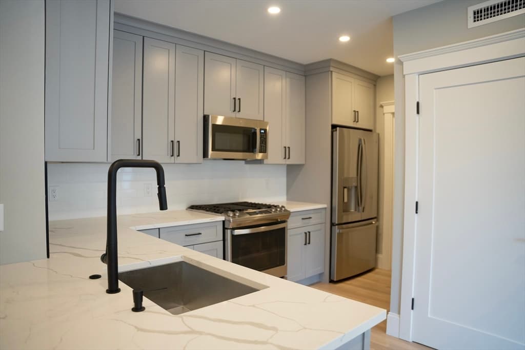 48 Geneva Street #3 photo 3