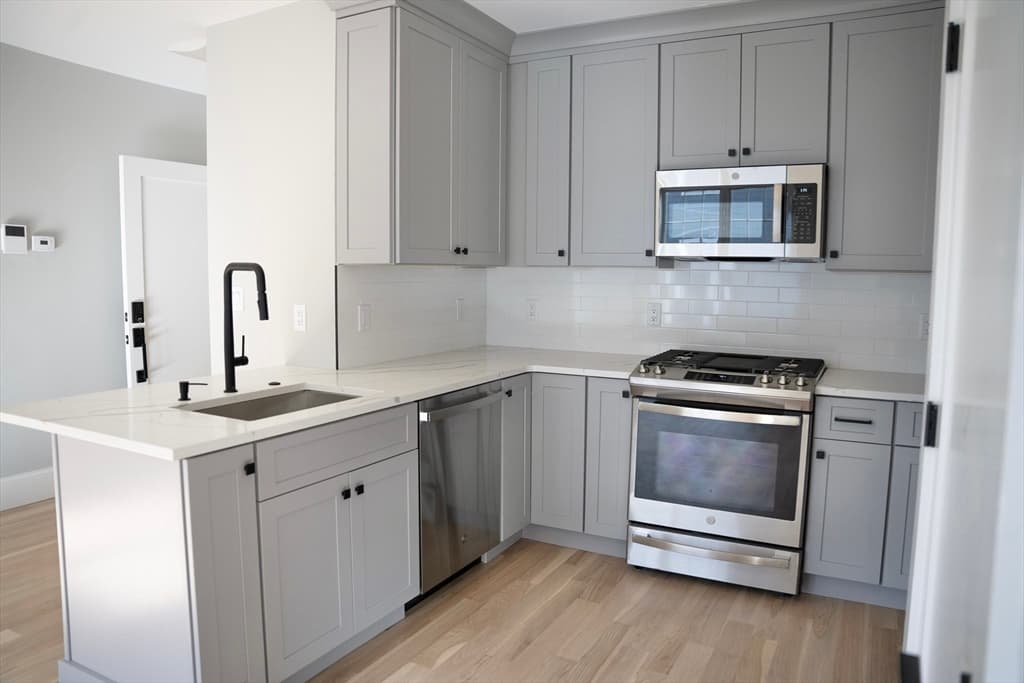 48 Geneva Street #3