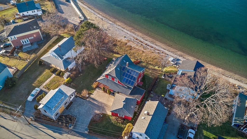 20 Bay View Ave photo 3