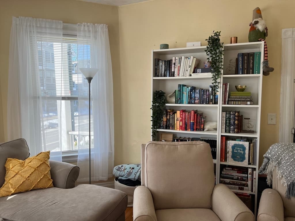 381 Highland Ave #1 photo 4