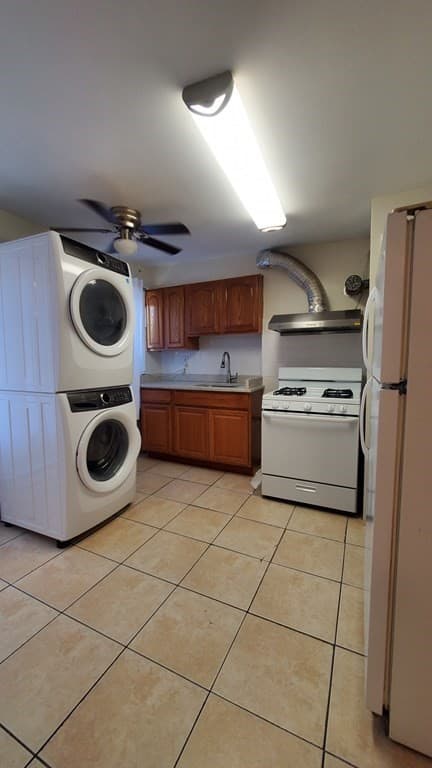 102 Tyler St #3