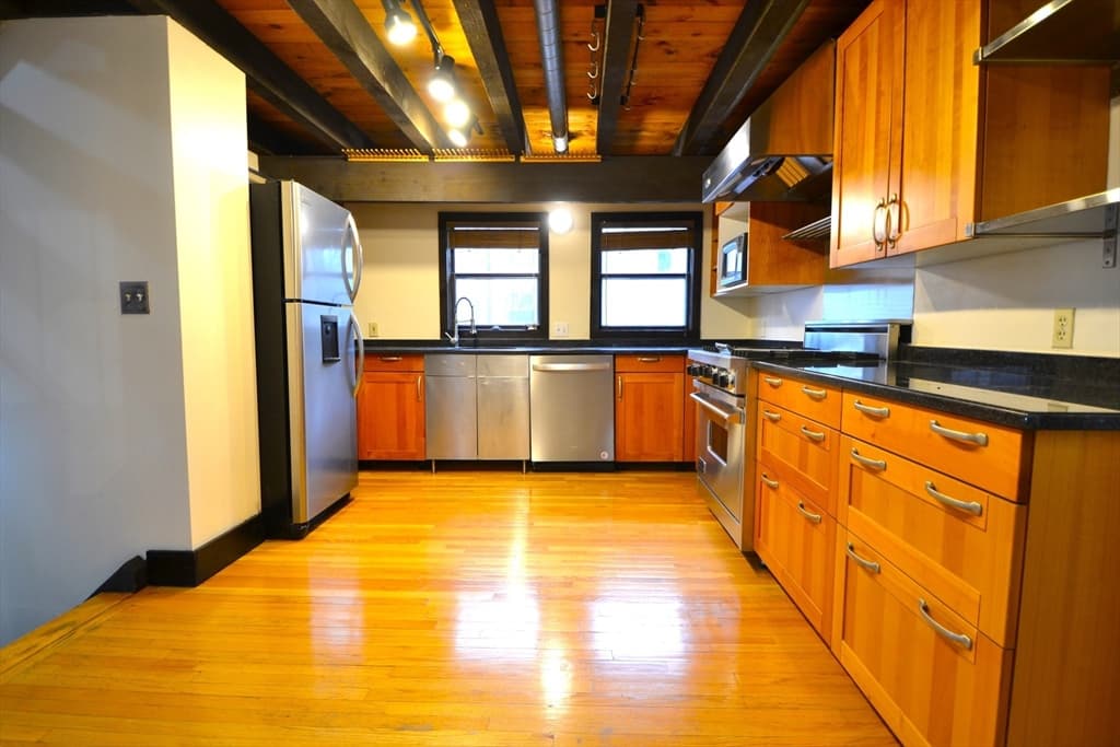 36 Irving St. #7 photo 4