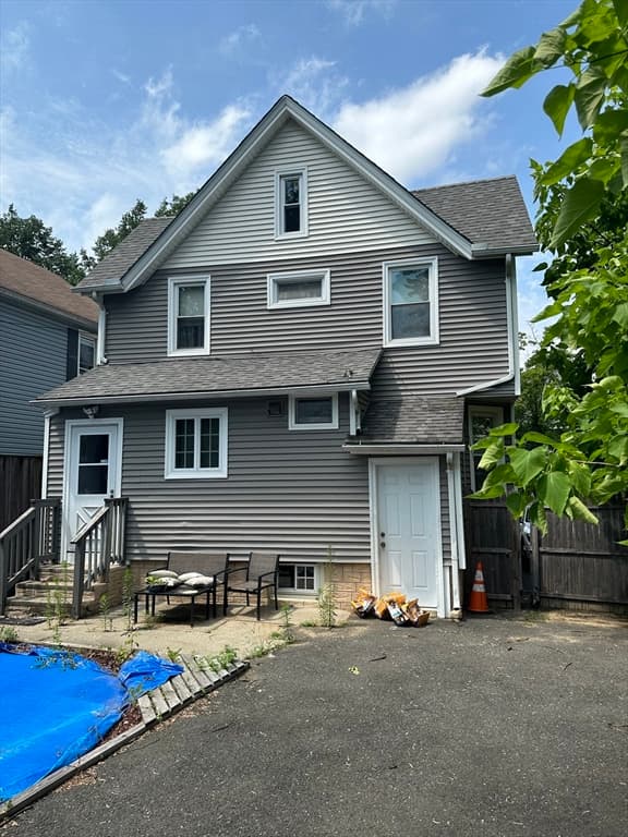 177 Johnson Street photo 2