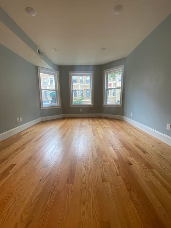 186 Kelton St #2 photo 3
