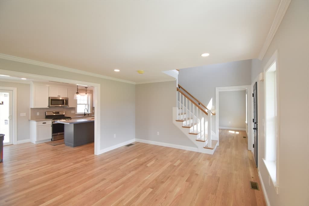 94 Herring Pond Road photo 3