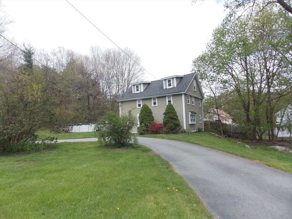 7 Bolton St photo 2