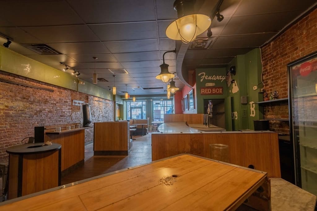 1114 Boylston Street photo 4