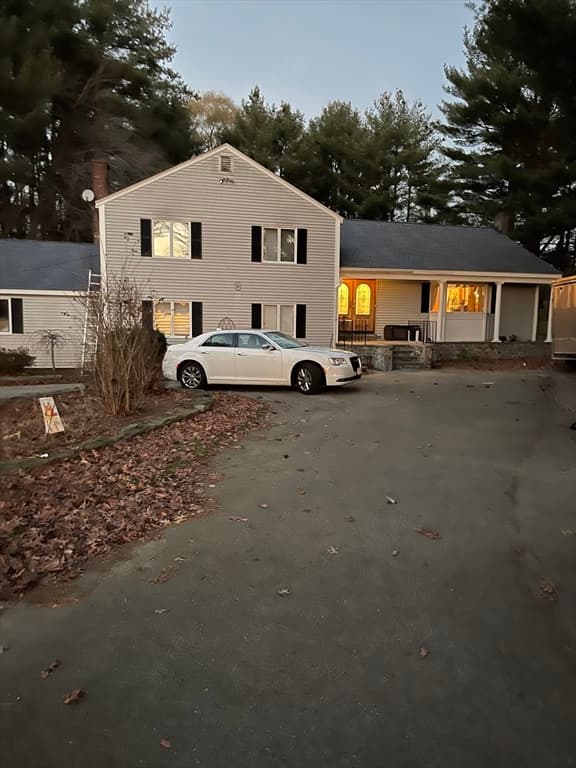 137 - 138 Pleasant Valley Road photo 4