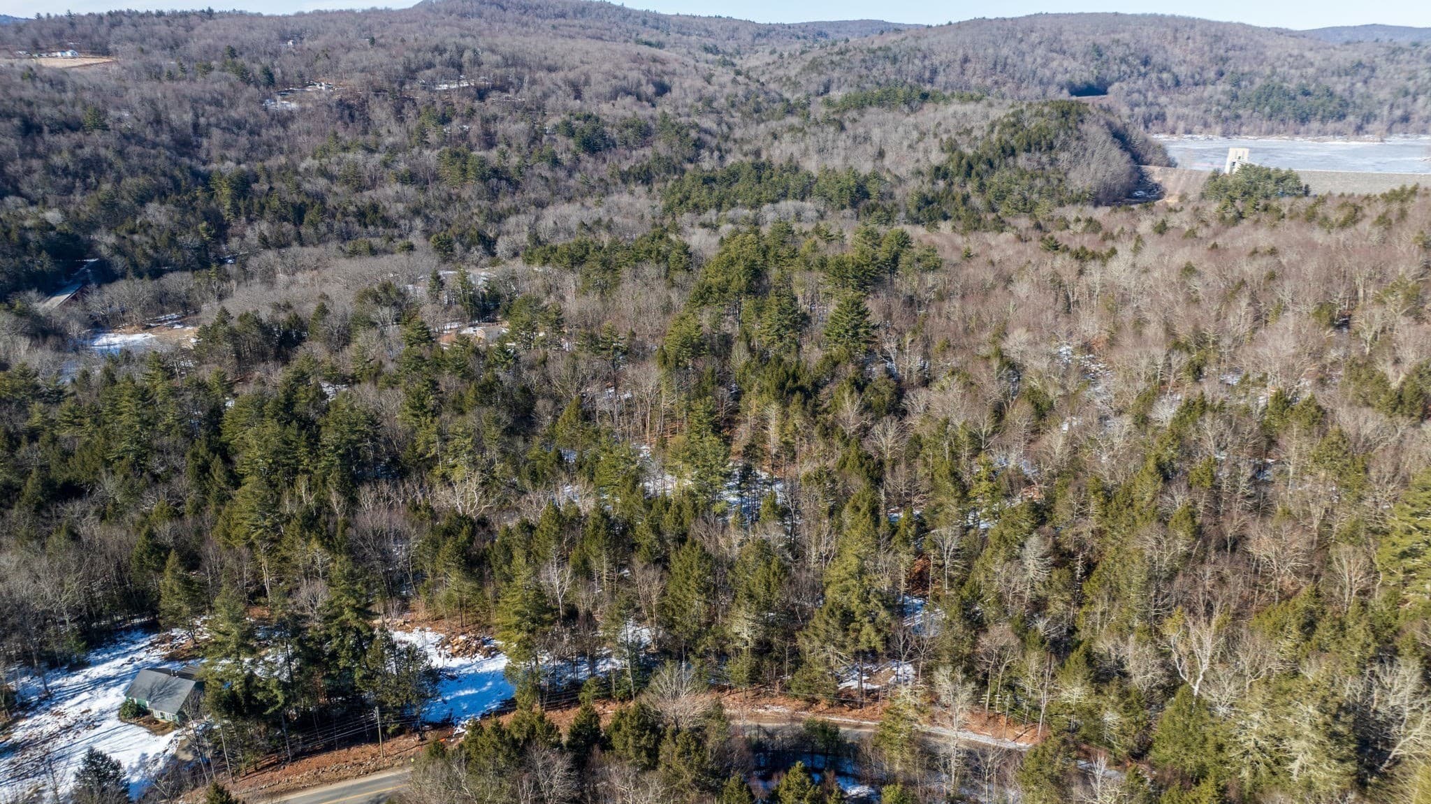 18 Pond Brook Road photo 2