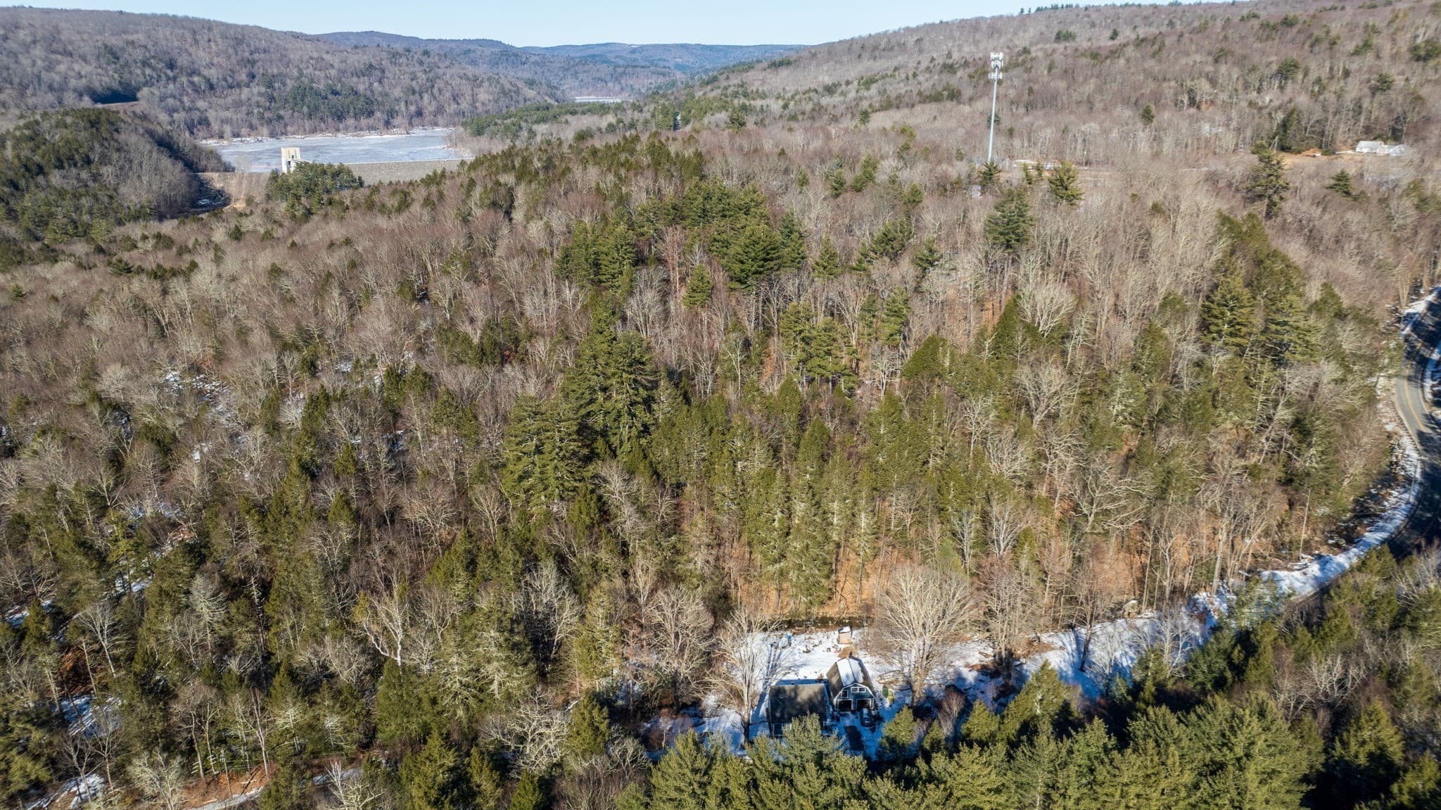18 Pond Brook Road photo 3