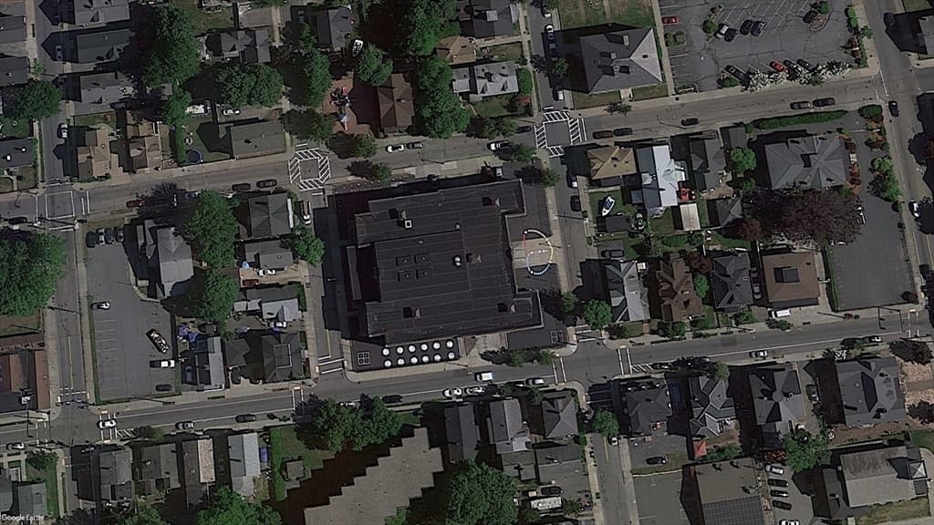 91 Summer St photo 2