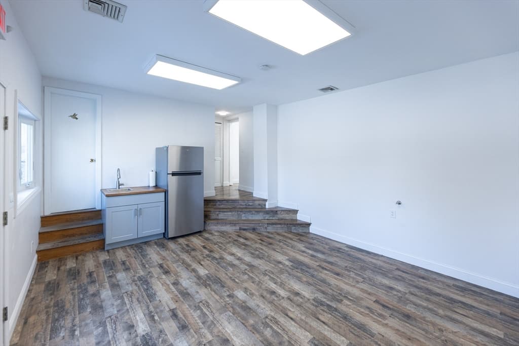 9 Saucier Street photo 5