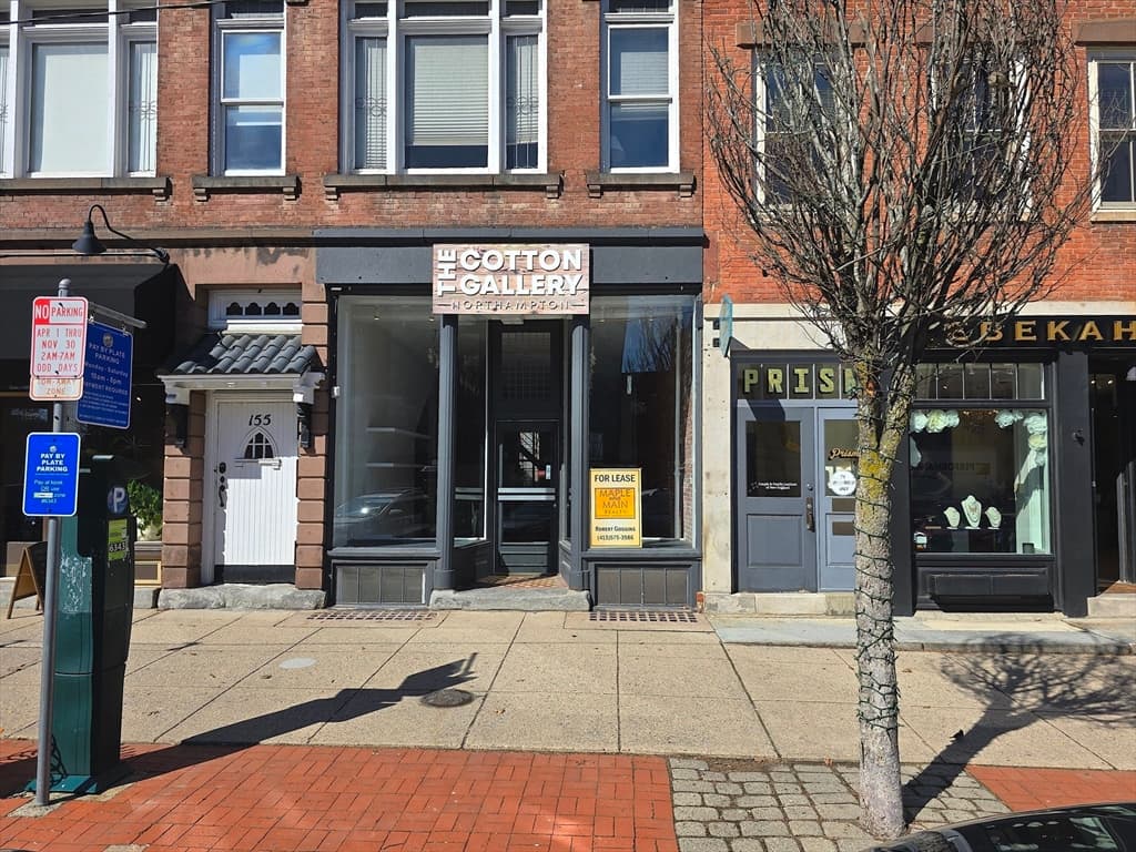 153 Main St