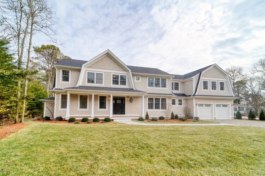 206 Meadow Neck