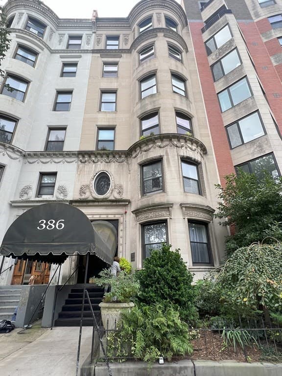 386 Commonwealth Ave #3