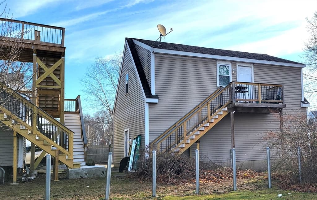 43 Harrison Ave photo 3