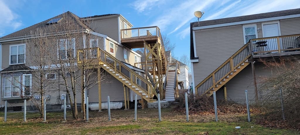 43 Harrison Ave photo 4