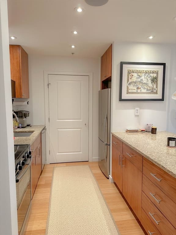16 Miner St. #509 photo 3