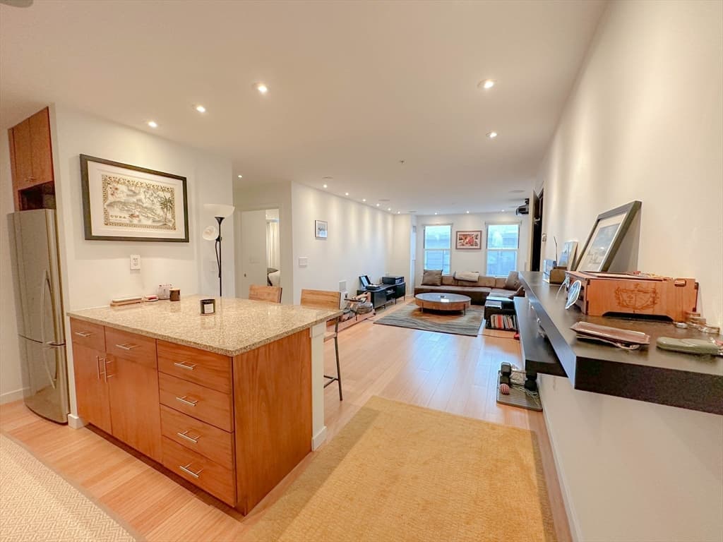 16 Miner St. #509 photo 4