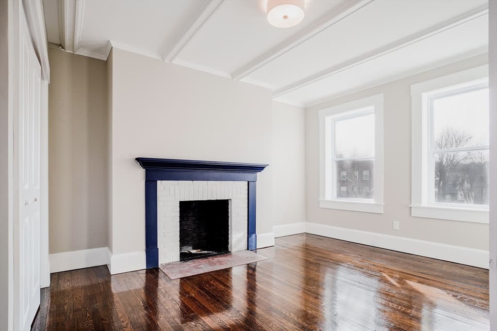 59 Strathmore Rd. #4 photo 5