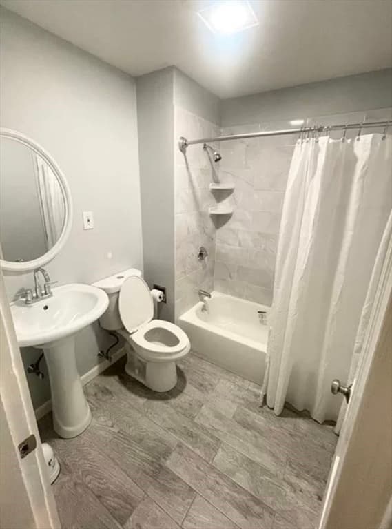 5 Woodward Park St #2 photo 3