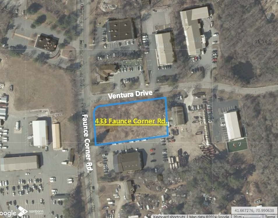 433 Faunce Corner Road photo 3