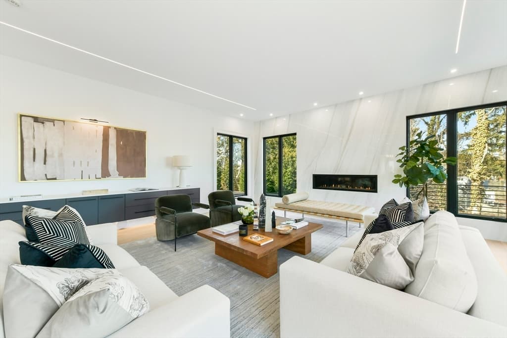 33 Cutler Lane photo 3
