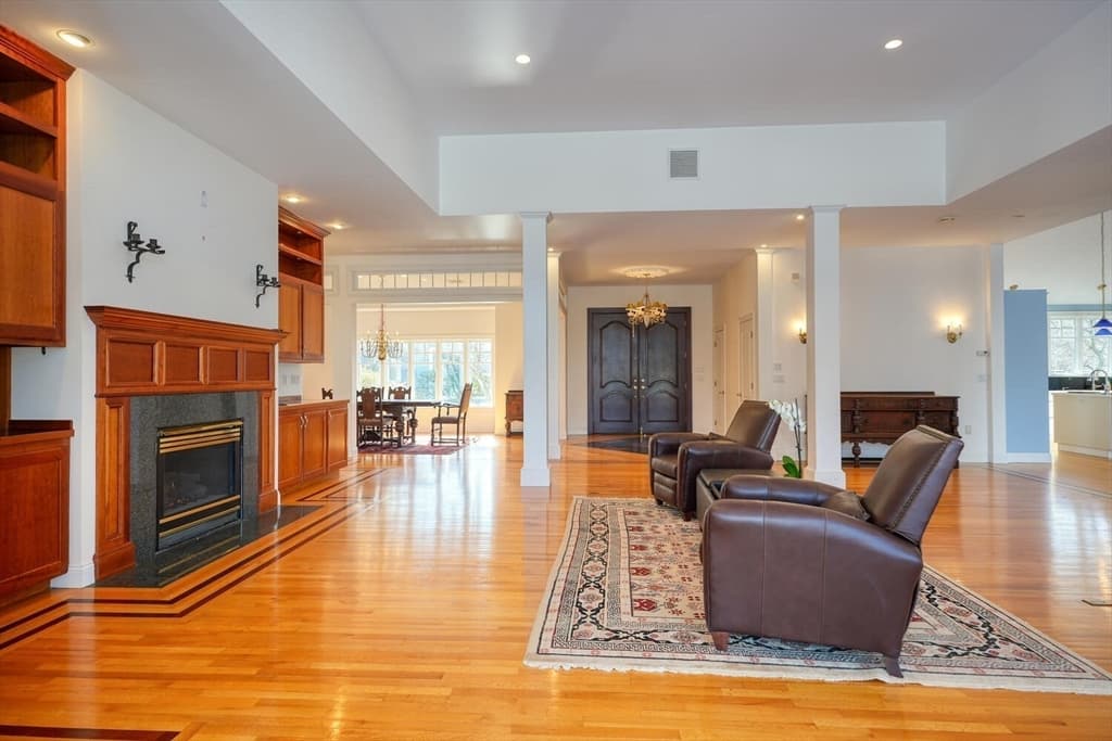 3 Macomber Lane photo 2