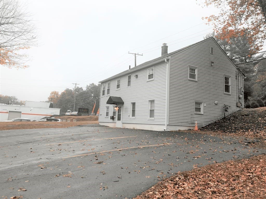 424 Central St photo 2