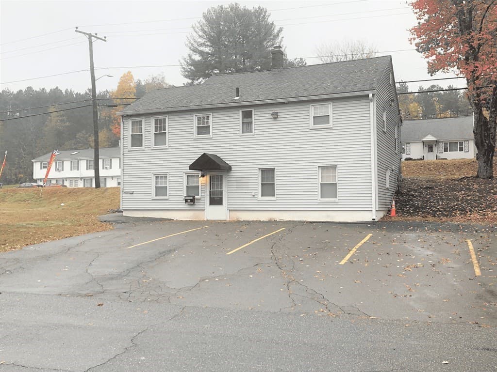424 Central St