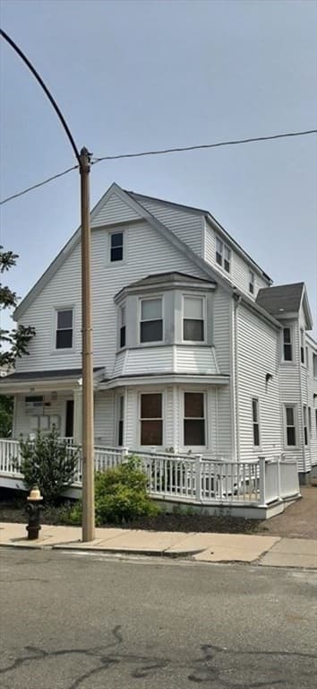 16 Cohasset St. #201
