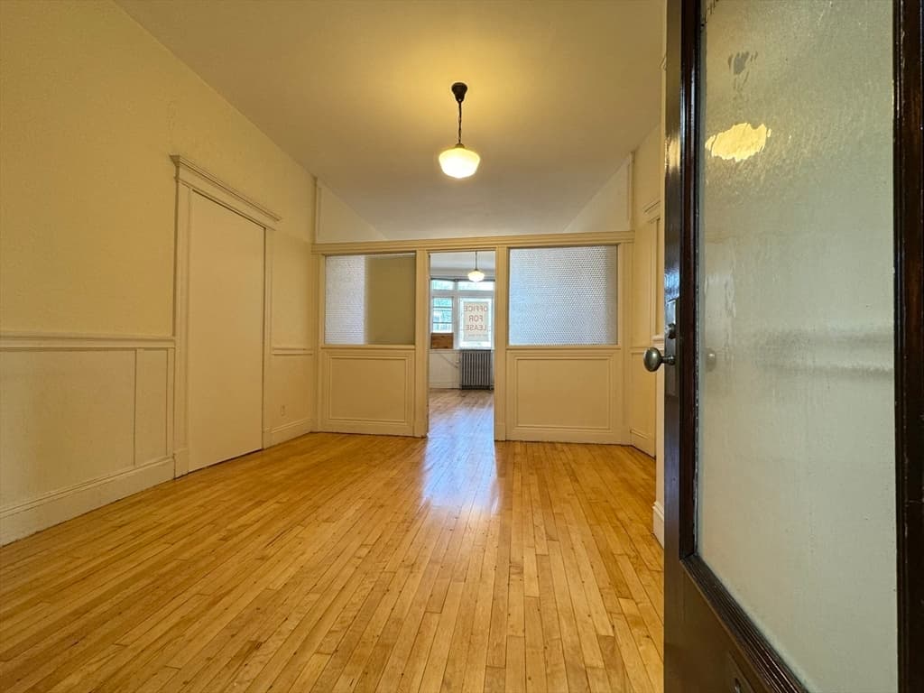 685 Centre Street #209 photo 2