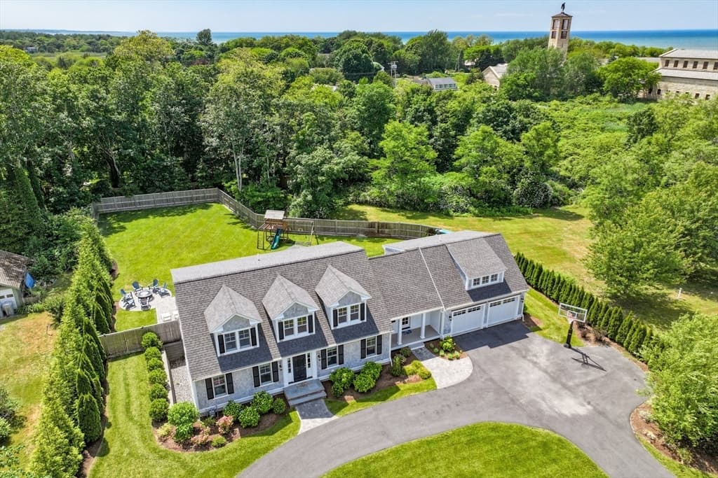93 Rock Harbor Rd photo 2