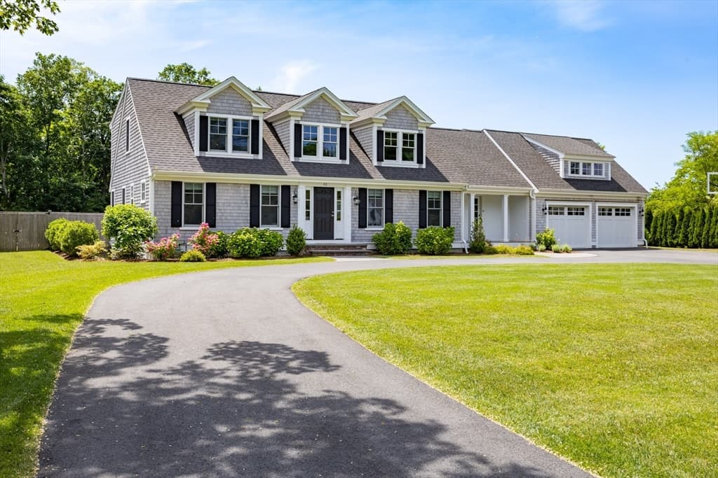 93 Rock Harbor Rd
